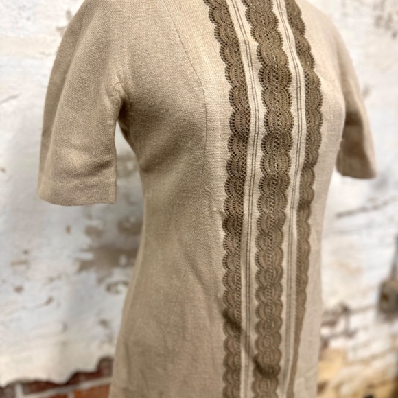 c. 1950s-1960s Embroidered Union-Made Wool Dress by Stacy Ames - Picture 5 of 9